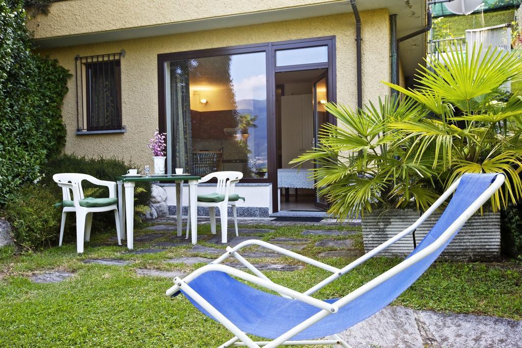 Villa Panorama Porto Valtravaglia Exterior foto